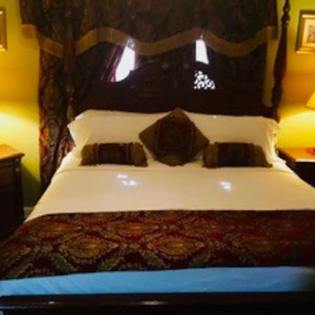 Best Deal In Town! Entire 1 Bedroom Apartment 59 Монтгомери Экстерьер фото